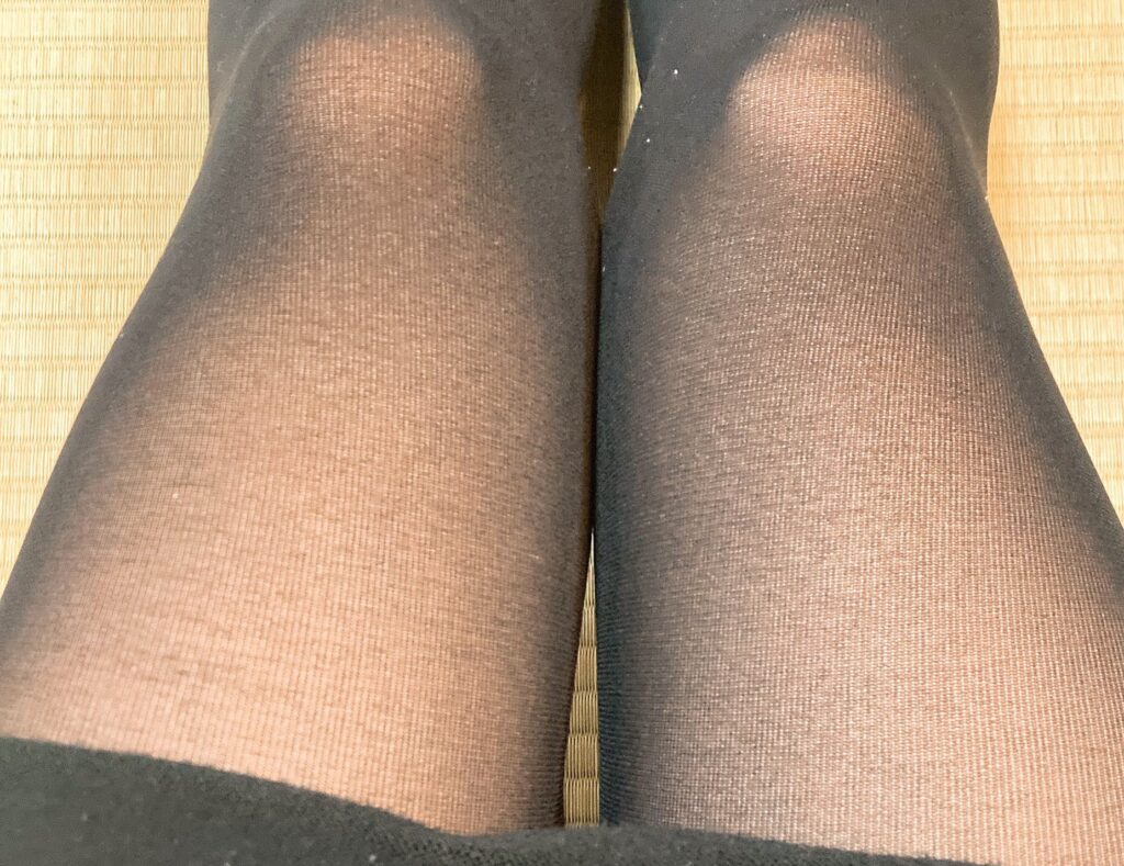Pantyhose Thighs and Legs