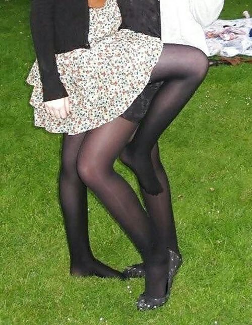 A collection of Pantyhose Leg, Pantyhose Feet, Pantyhose Toes and Candid Pantyhose Pics.